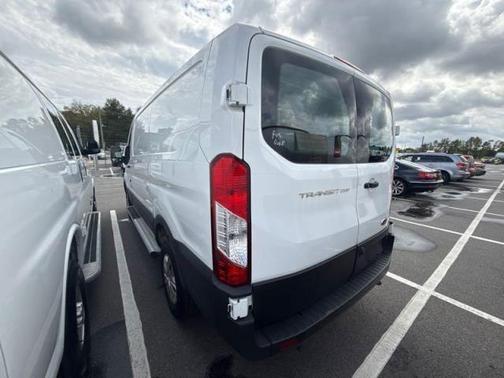 2024 Ford Transit-250 Base