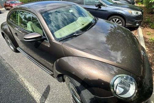 Toffee Brown Metallic 2013 Volkswagen Beetle 2.5L