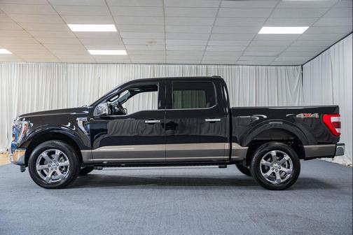 AGATE BLACK METALLIC 2022 Ford F-150 Lariat