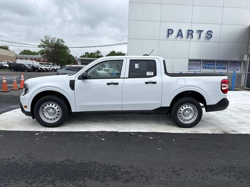 OXFORD WHITE 2026 Ford Maverick XL