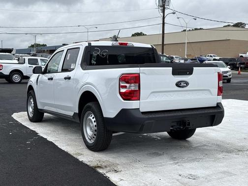 OXFORD WHITE 2026 Ford Maverick XL