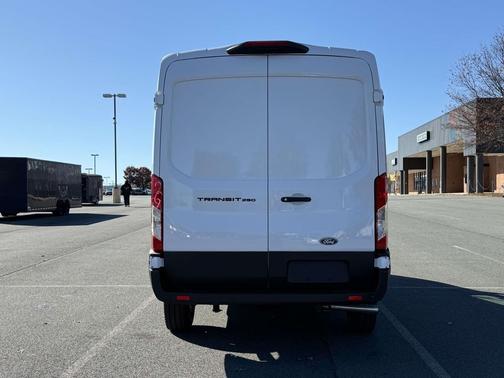 2026 Ford Transit-250 Base