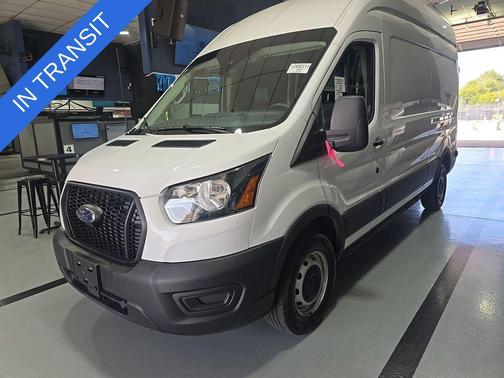Oxford White 2025 Ford Transit-250 Base