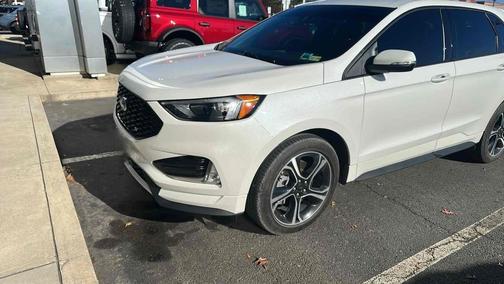 2023 Ford Edge ST