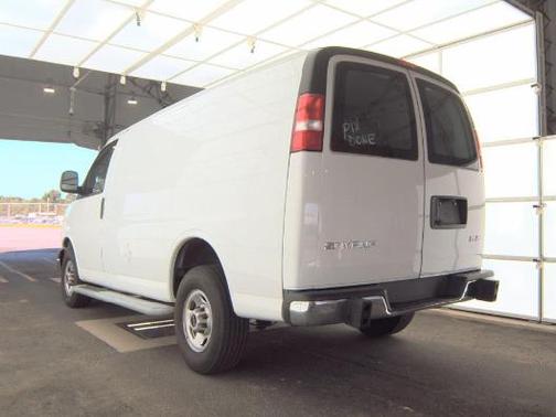 2023 GMC Savana 2500 Work Van