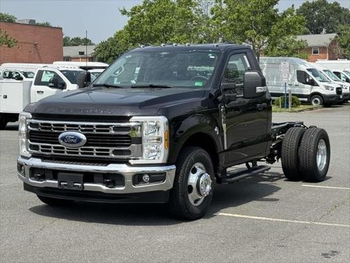 2025 Ford F-350 XLT