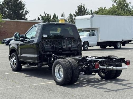 2025 Ford F-350 XLT