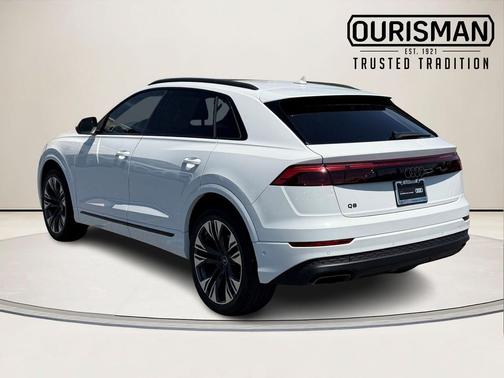 Carrara White 2025 Audi Q8 55 Premium Plus