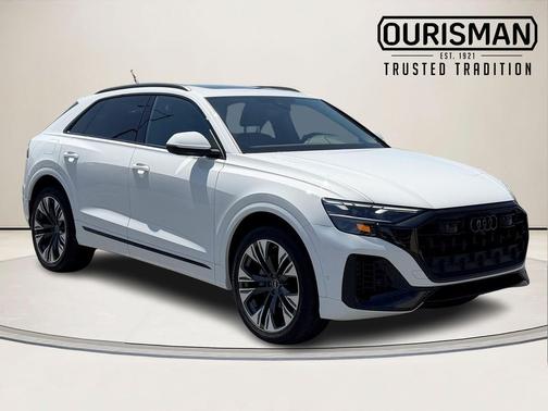 Carrara White 2025 Audi Q8 55 Premium Plus