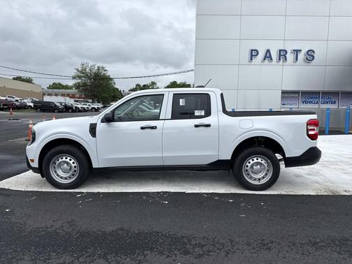OXFORD WHITE 2026 Ford Maverick XL