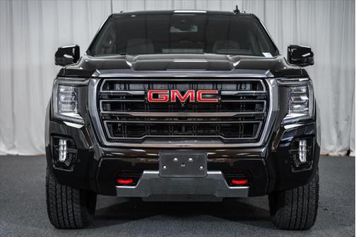 2024 GMC Yukon XL 4WD AT4