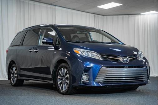 2019 Toyota Sienna Limited Premium
