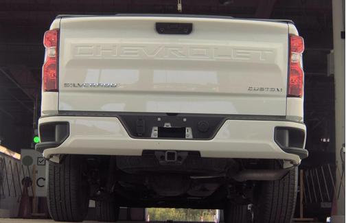 Summit White 2023 Chevrolet Silverado 1500 Custom