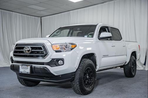 2020 Toyota Tacoma SR5