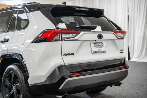 2019 Toyota RAV4 Hybrid SE