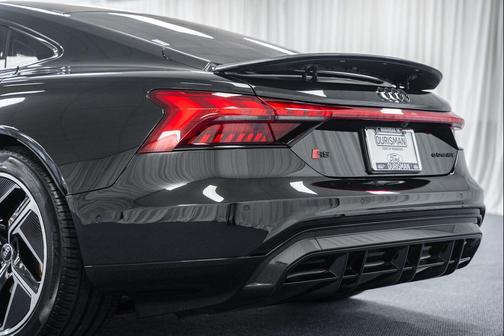 2024 Audi RS e-tron GT quattro