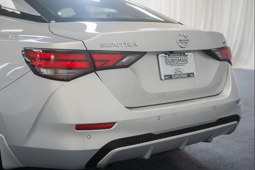 Brilliant Silver Metallic 2021 Nissan Sentra SV