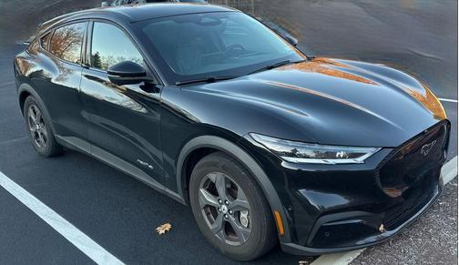2021 Ford Mustang Mach-E Select
