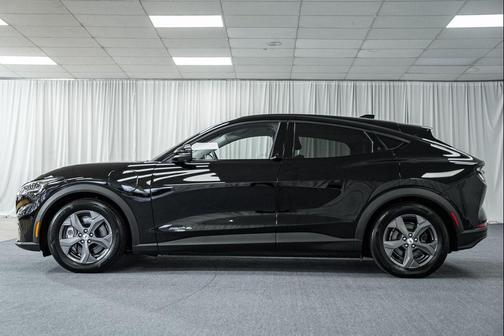 2021 Ford Mustang Mach-E Select