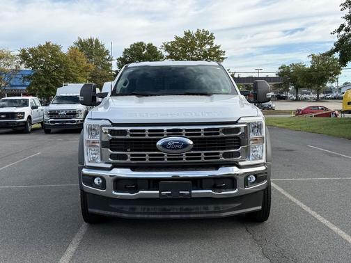 2025 Ford F-450 XL