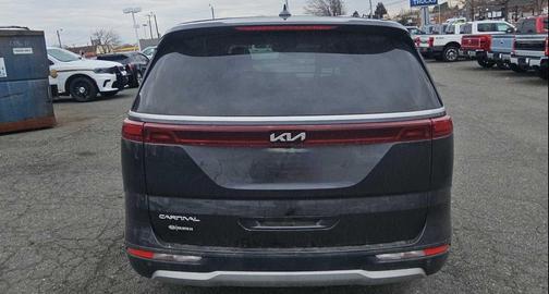 2024 Kia Carnival LX