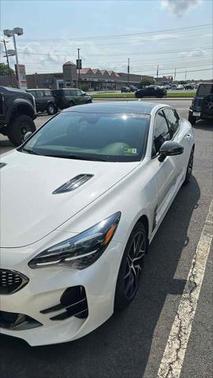 2022 Kia Stinger GT-Line
