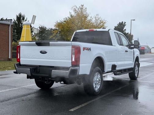 2026 Ford F-350 XLT