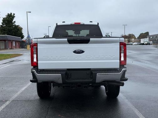 2026 Ford F-350 XLT