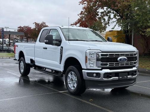 2026 Ford F-350 XLT