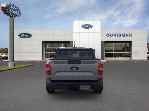 CARBONIZED GRAY METALLIC 2026 Ford Maverick XLT