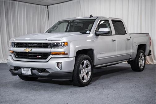 Silver Ice Metallic 2017 Chevrolet Silverado 1500 2LT