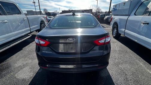 Photo 3 of 16 of 2015 Ford Fusion S