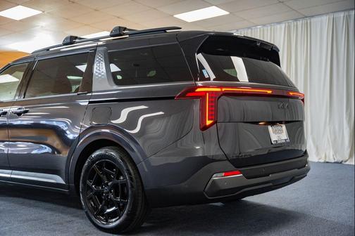 2025 Kia Carnival SX Prestige