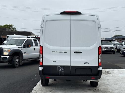 Oxford White 2026 Ford Transit-250 Base