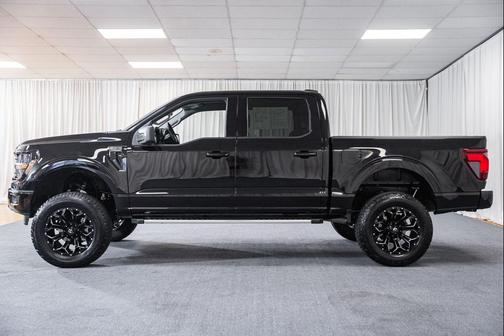 AGATE BLACK METALLIC 2025 Ford F-150 XLT
