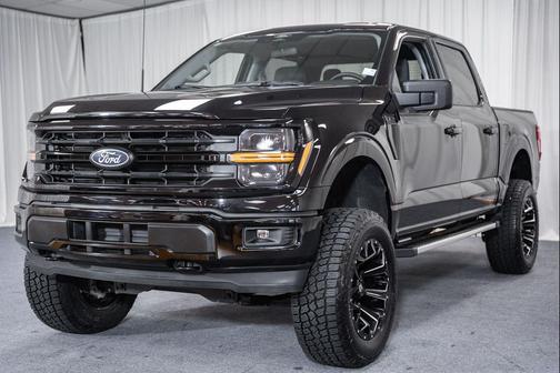 AGATE BLACK METALLIC 2025 Ford F-150 XLT
