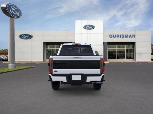 2025 Ford F-250 Platinum