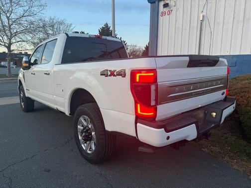 2022 Ford F-250 Platinum