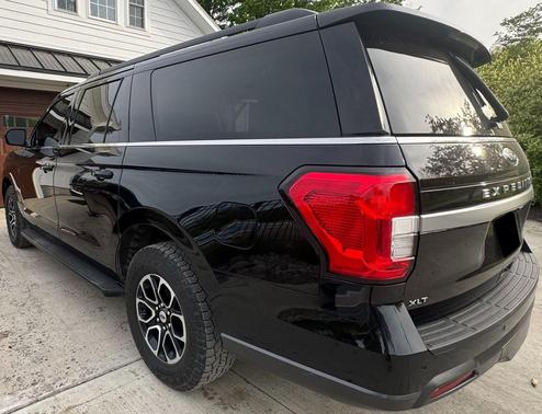 AGATE BLACK METALLIC 2022 Ford Expedition Max XLT