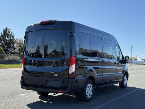 2026 Ford Transit-350 XLT