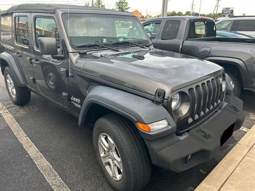 Granite Crystal Metallic Clearcoat 2019 Jeep Wrangler Unlimited Sport