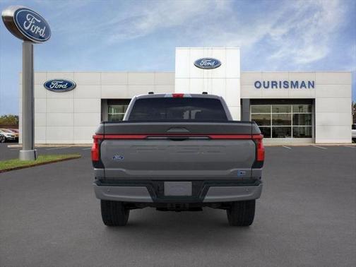 2025 Ford F-150 Lightning LARIAT