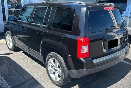 Black Clearcoat 2017 Jeep Patriot Latitude