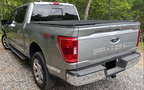 ICONIC SILVER METALLIC 2023 Ford F-150 XLT