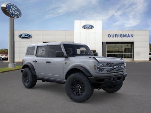 AVALANCHE GRAY 2026 Ford Bronco Badlands