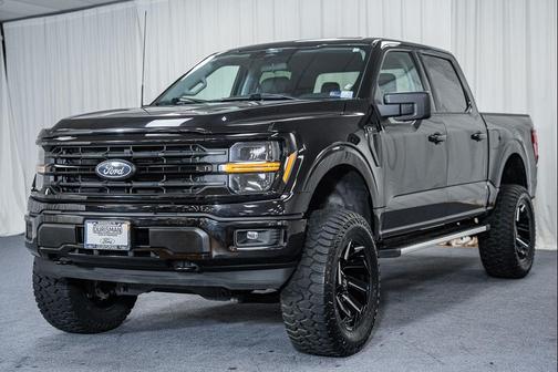 AGATE BLACK METALLIC 2025 Ford F-150 XLT