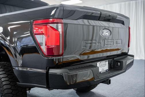 AGATE BLACK METALLIC 2025 Ford F-150 XLT
