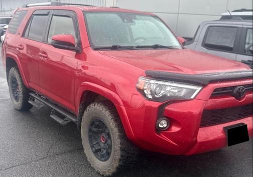 Barcelona Red Metallic 2022 Toyota 4Runner SR5