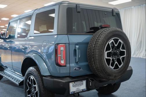 AZURE GREY MET TRI-COAT 2025 Ford Bronco Outer Banks