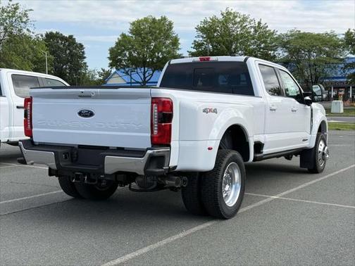 2025 Ford F-450 Lariat